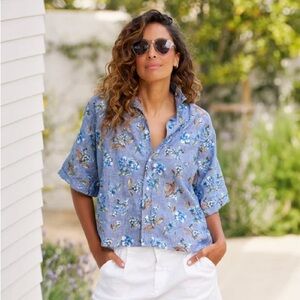 Frank & Eileen Rosie Short-Sleeve Button-Up Shirt in Blue Floral Italian Classic